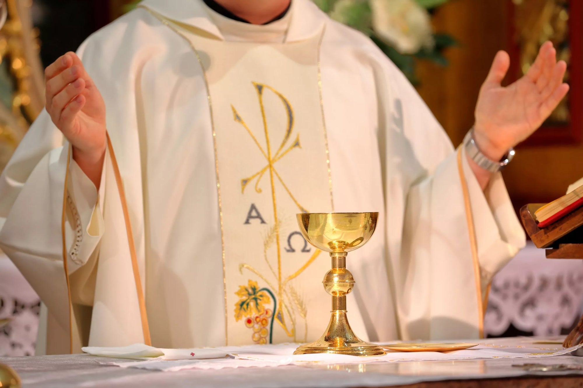 10 things you didn’t know about Catholic priests
