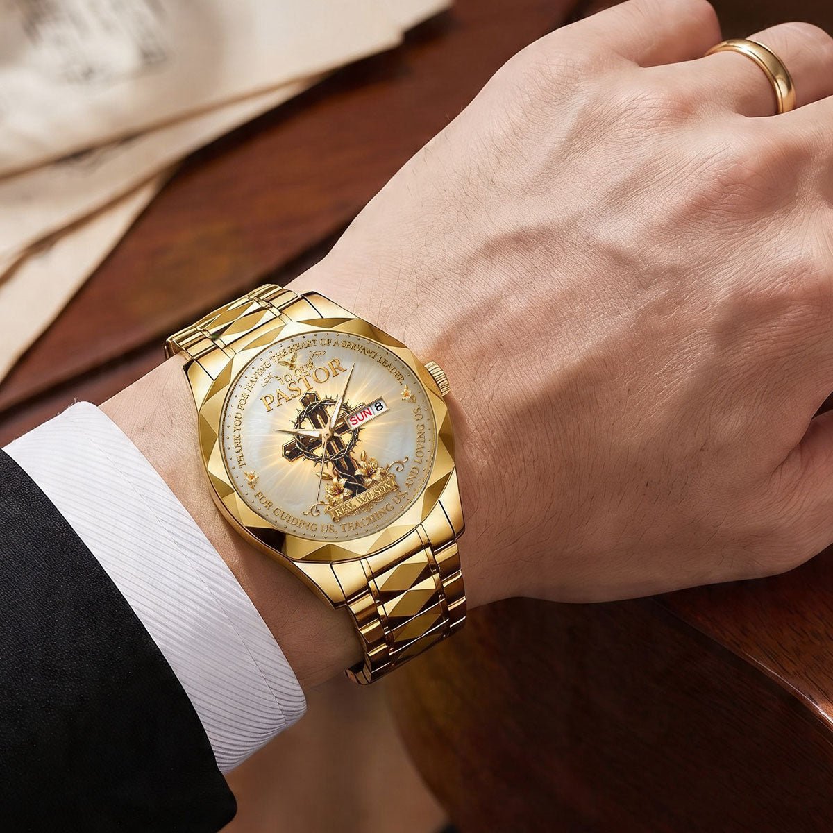To Our Pastor For Having The Heart Of A Servant Leader | Personalized Men's Wrist Watch