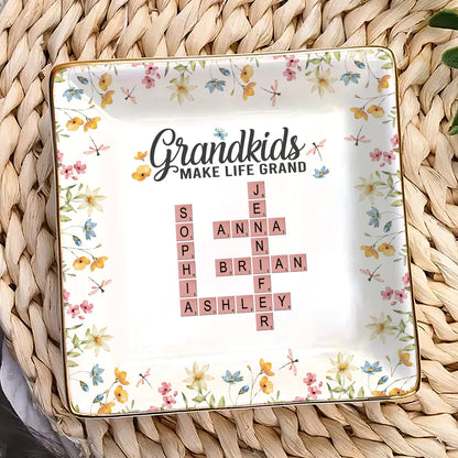 Grandkids Make Life Grand | Personalized Ceramic Ring Dish Square