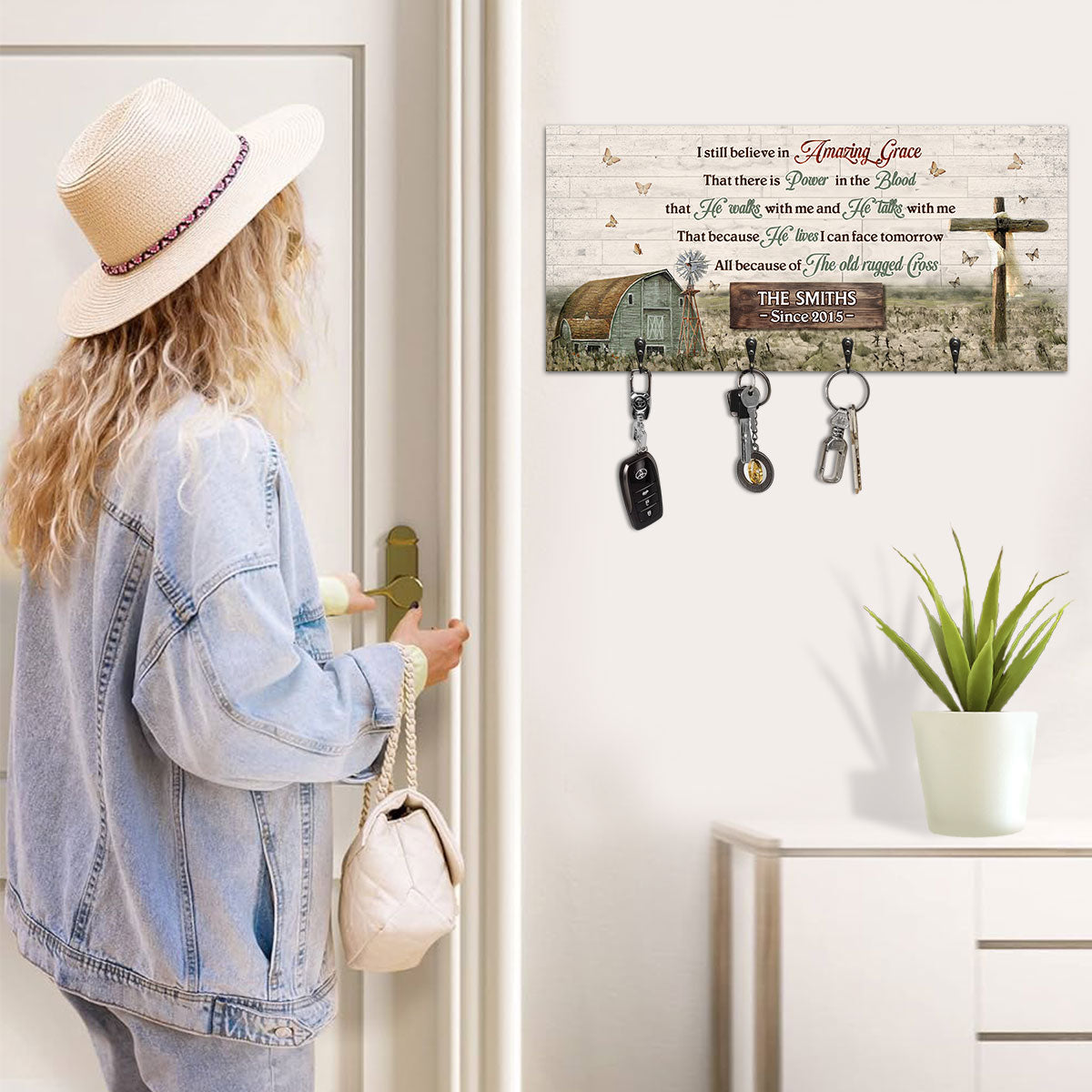 Amazing Grace | Personalized Key Holder JSUWKHCSPHA1722M