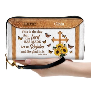 Adorable Personalized Sunflower Clutch Purse - Let Us Rejoice And Be Glad In It NUHN305