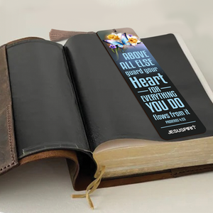 Personalized Wooden Bookmarks - Guard Your Heart HN29