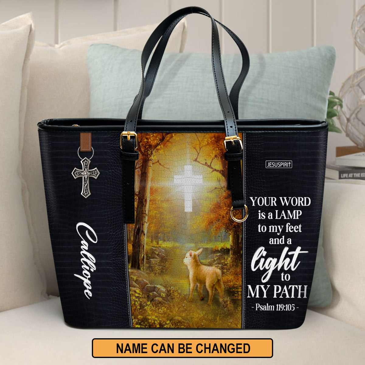 Tote bag with outlet feet