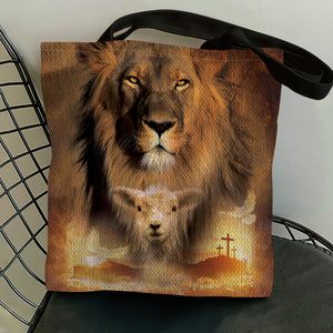 Beautiful Lion And Lamb Tote Bag HO09