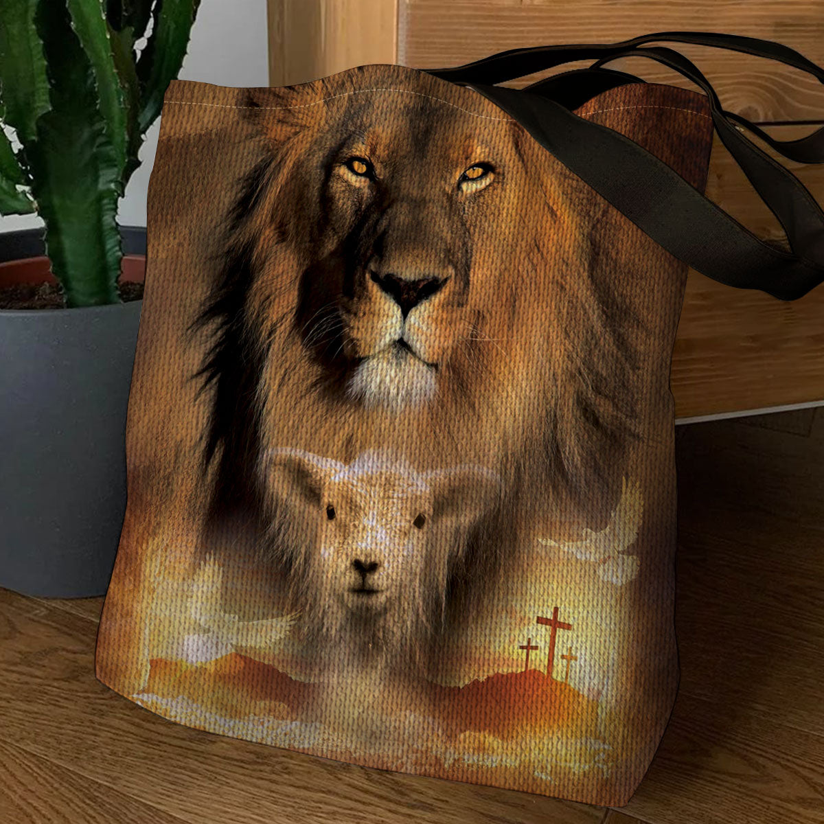 Beautiful Lion And Lamb Tote Bag HO09